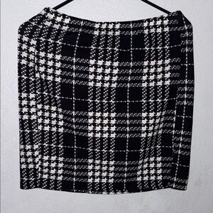 SHEIN Black and White Checkered Pencil Skirt